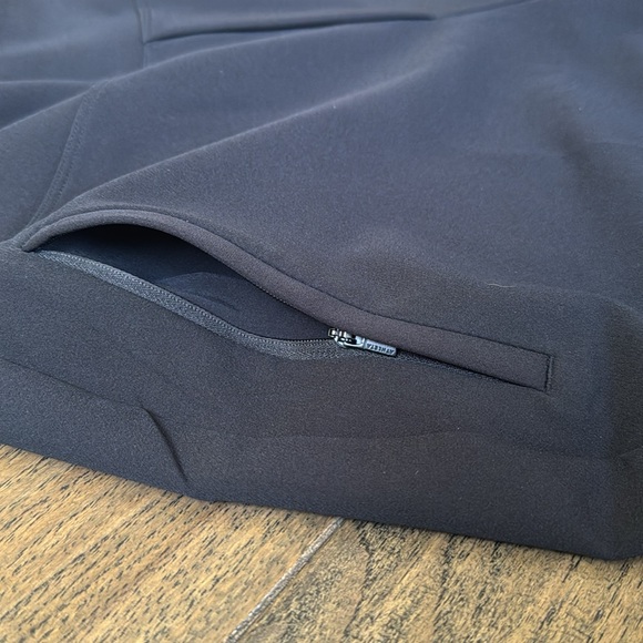 Athleta Endless Pant - Picture 3 of 7